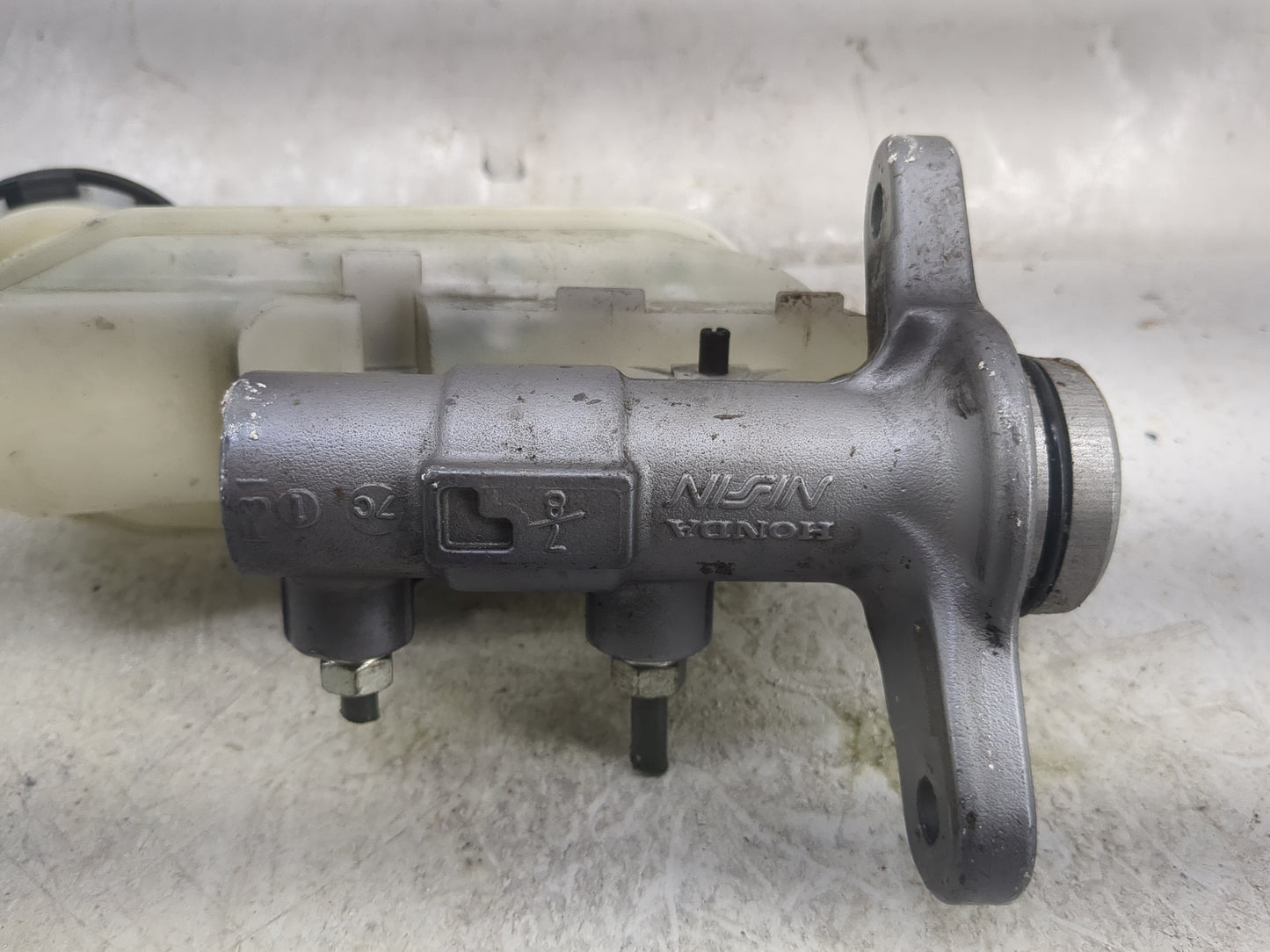 2016-2022 Honda Pilot Brake Master Cylinder 1497005 - Oemusedautoparts1.com