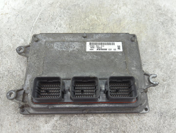 2017-2019 Honda Pilot PCM Engine Control Computer ECU ECM PCU OEM P/N:37820-RLV-C13 H896-140812 Fits Fits 2017 2018 2019 OEM Used Auto Parts