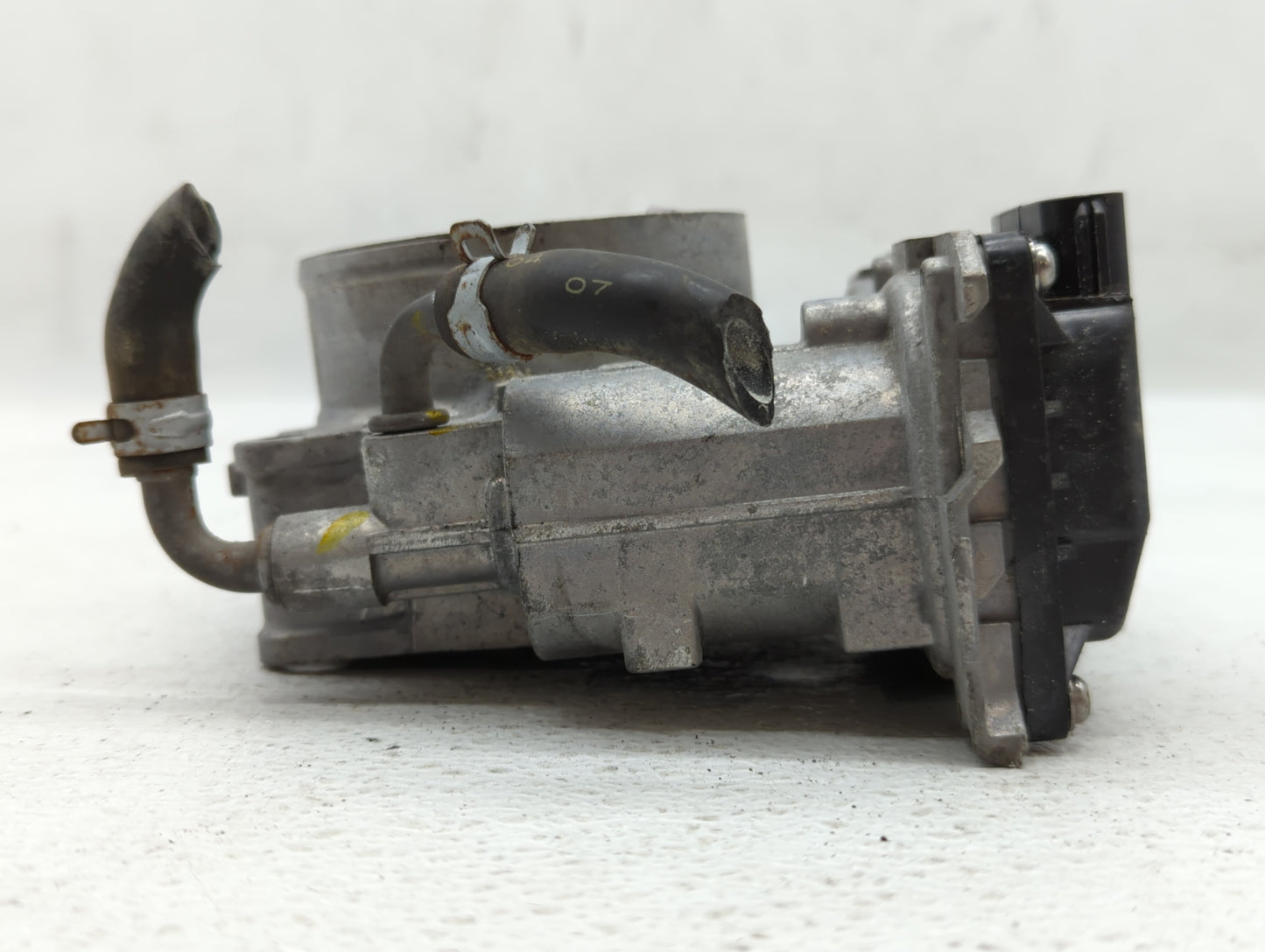2016-2021 Honda Pilot Throttle Body P/N:GMF6B M70329 Fits Fits 2016 2017 2018 2019 2020 2021 OEM Used Auto Parts - Oemusedau