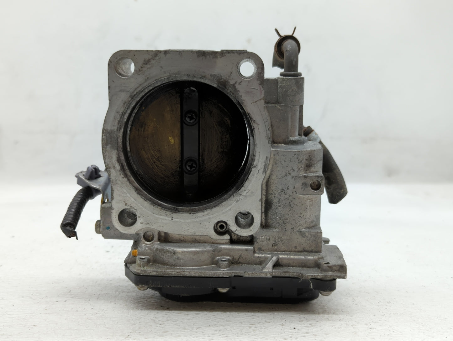 2016-2021 Honda Pilot Throttle Body P/N:GMF6B M70329 Fits Fits 2016 2017 2018 2019 2020 2021 OEM Used Auto Parts - Oemusedau