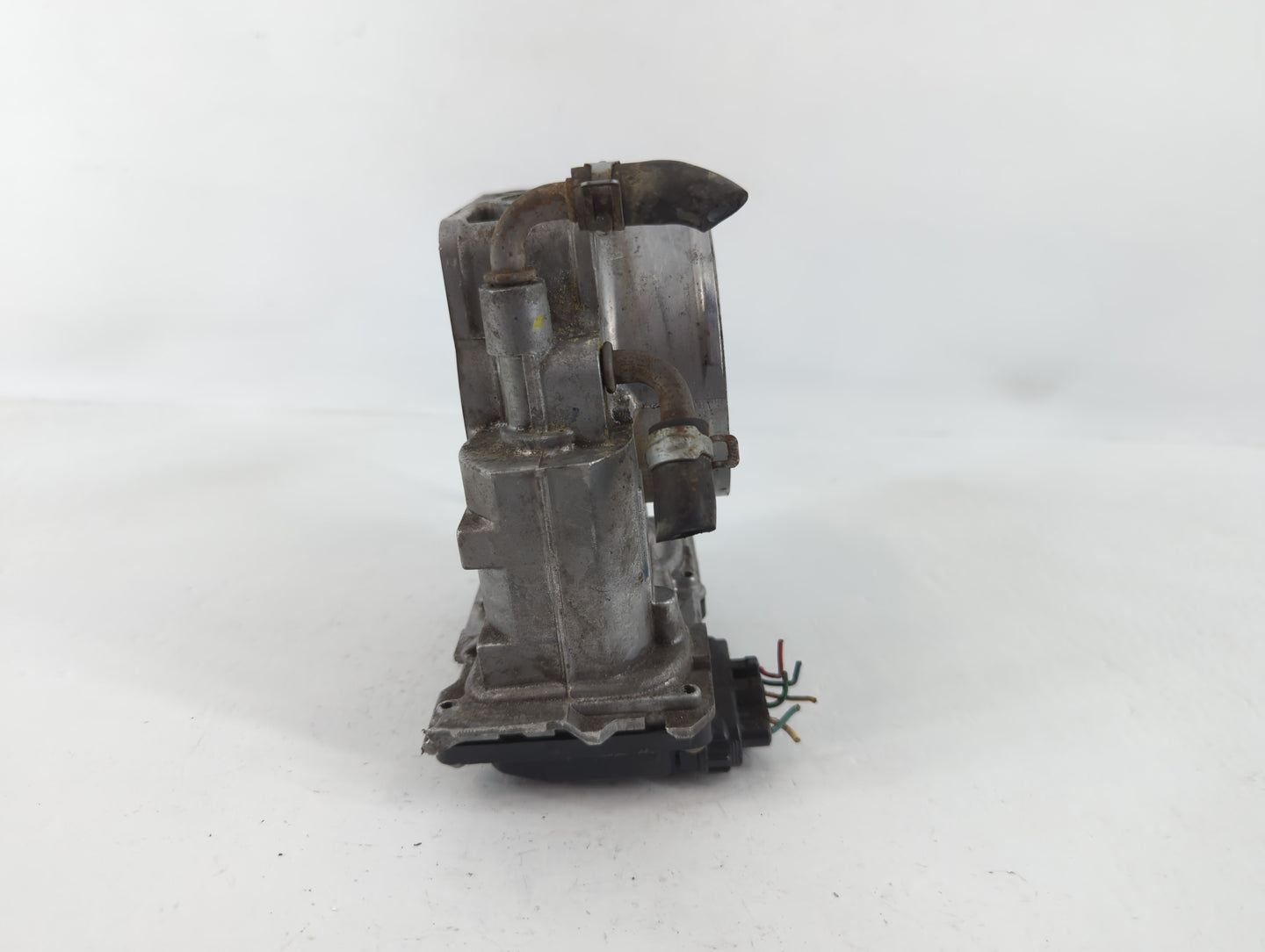 2016-2021 Honda Pilot Throttle Body Fits Fits 2016 2017 2018 2019 2020 2021 OEM Used Auto Parts - Oemusedautoparts1.com
