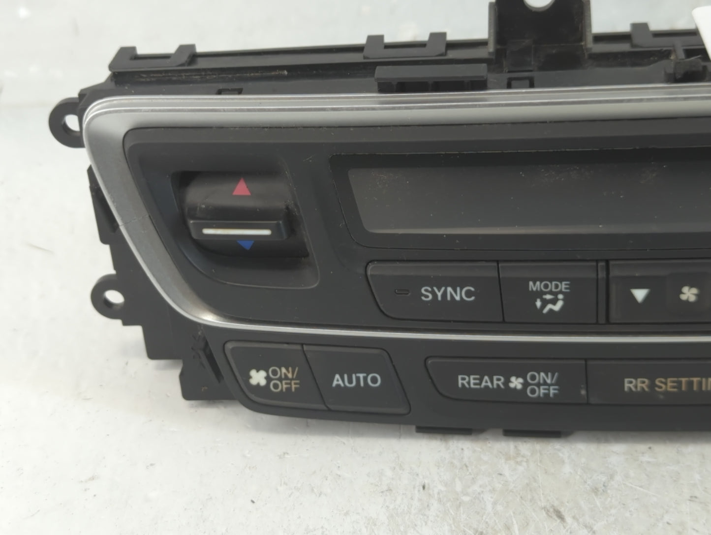 2016-2018 Honda Pilot Climate Control Module Temperature AC/Heater Replacement P/N:79600TG7A211M1 Fits Fits 2016 2017 2018 O