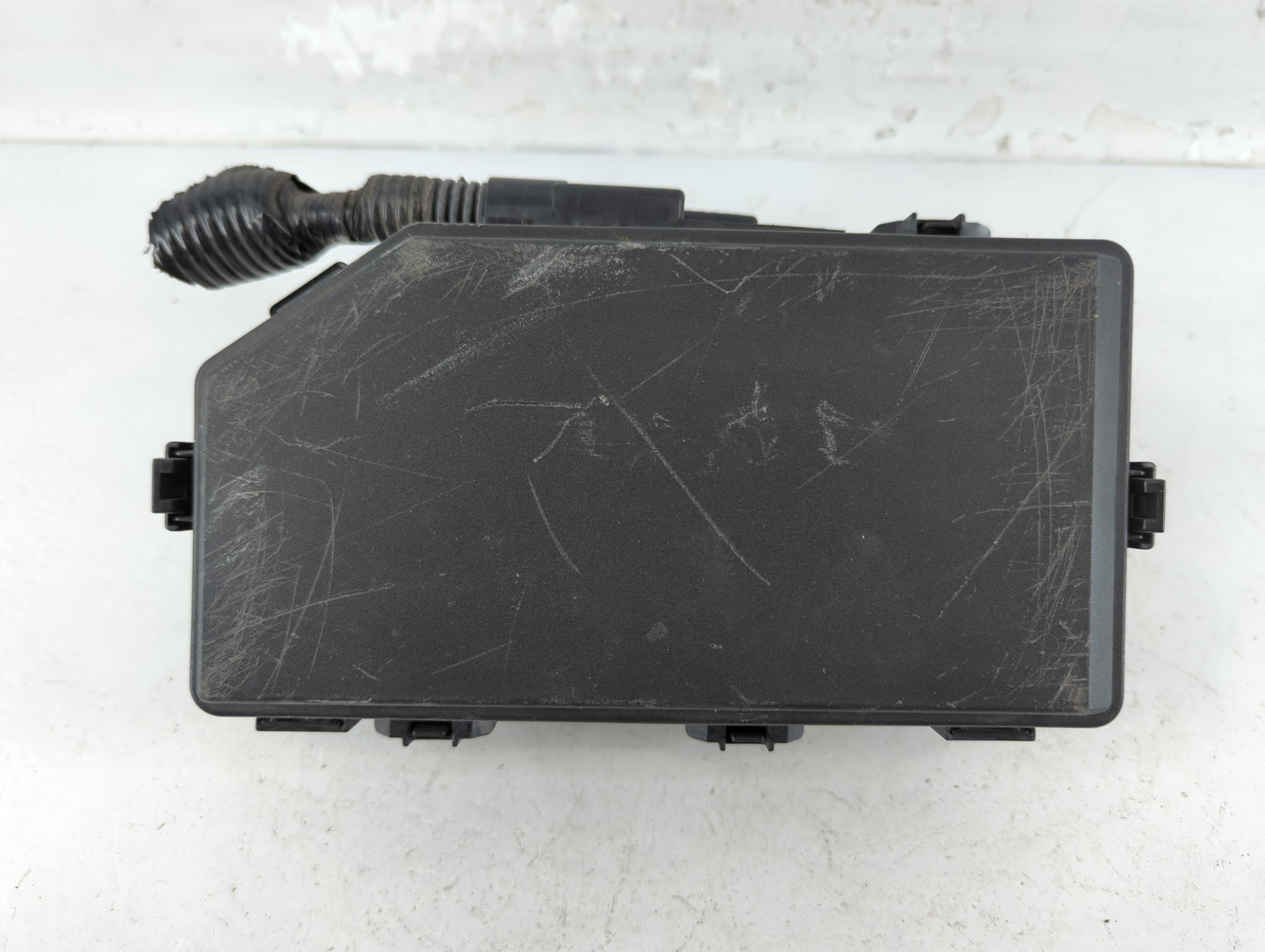 2016-2018 Honda Pilot Fusebox Fuse Box Panel Relay Module P/N:350RD09V5R TG7 A010 A0 Fits Fits 2016 2017 2018 OEM Used Auto 