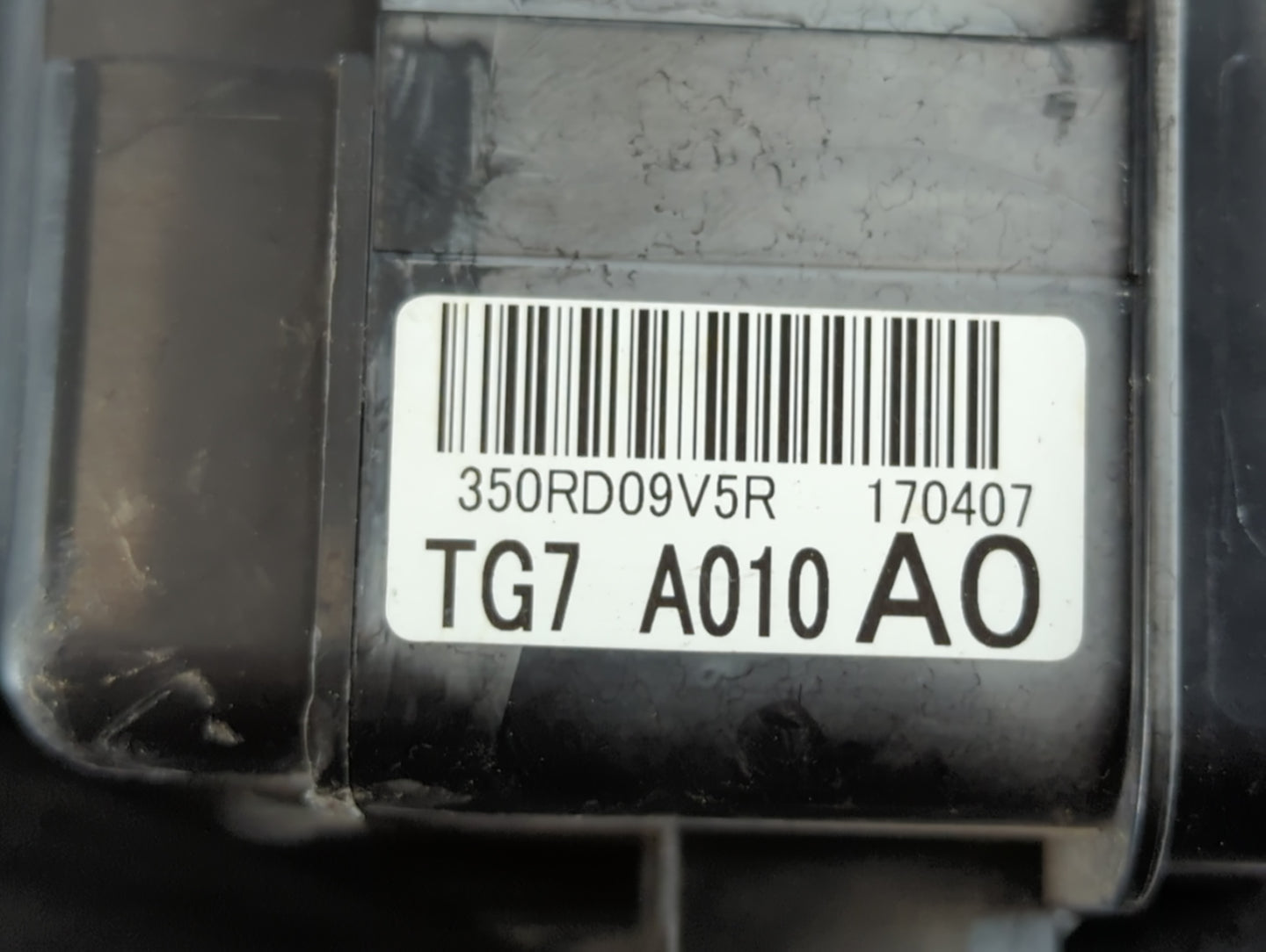 2016-2018 Honda Pilot Fusebox Fuse Box Panel Relay Module P/N:350RD09V5R TG7 A010 A0 Fits Fits 2016 2017 2018 OEM Used Auto 