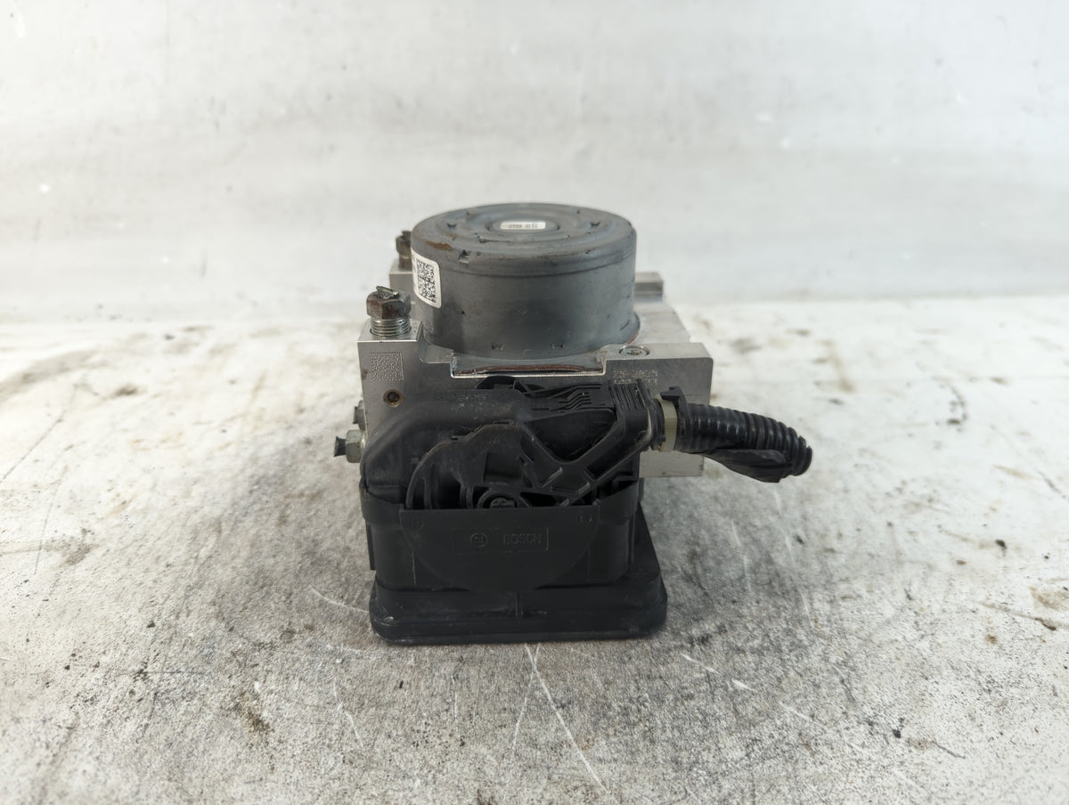 2016-2018 Honda Pilot Anti-Lock Brake ABS Pump Module Actuator OEM P/N:57110TG8 A040M1 Fits Fits 2016 2017 2018 OEM Used Aut
