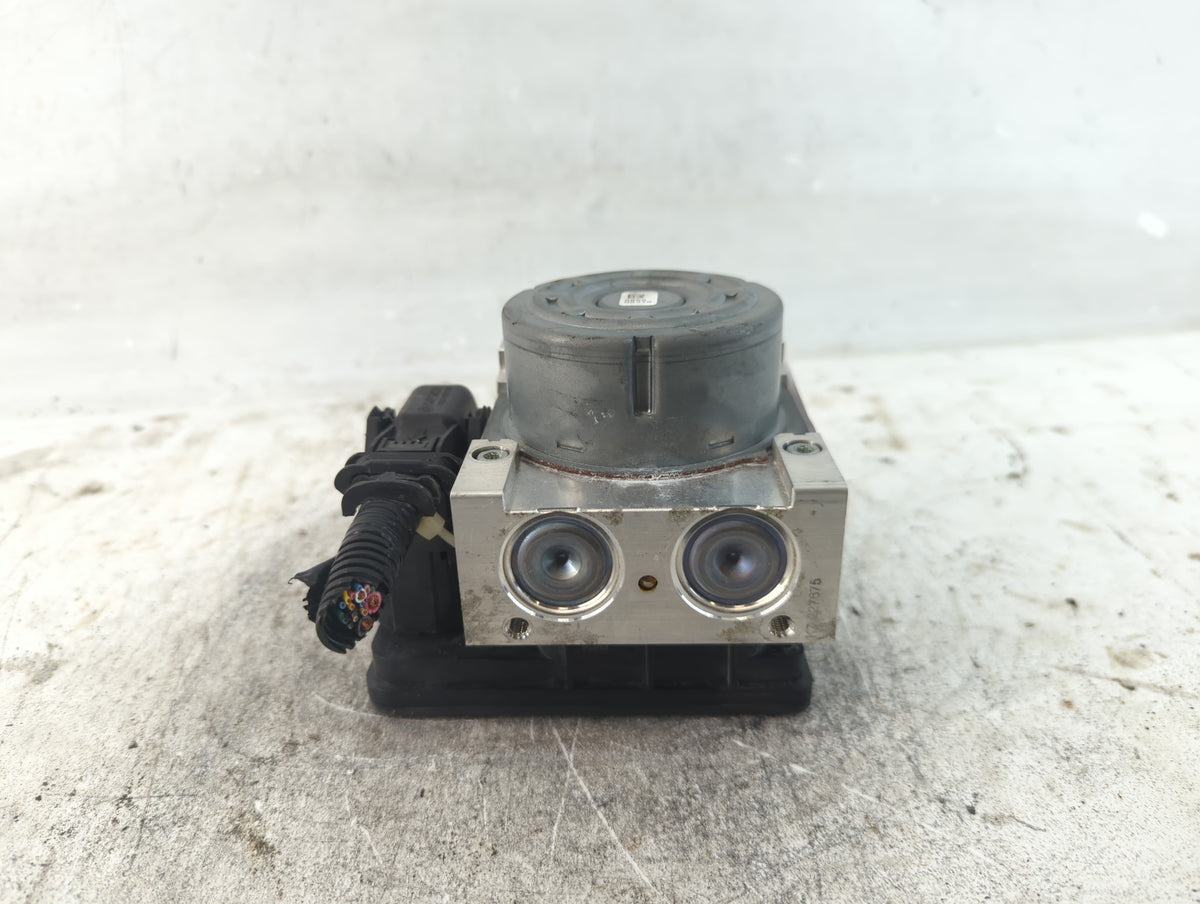 2016-2018 Honda Pilot Anti-Lock Brake ABS Pump Module Actuator OEM P/N:57110TG8 A040M1 Fits Fits 2016 2017 2018 OEM Used Aut
