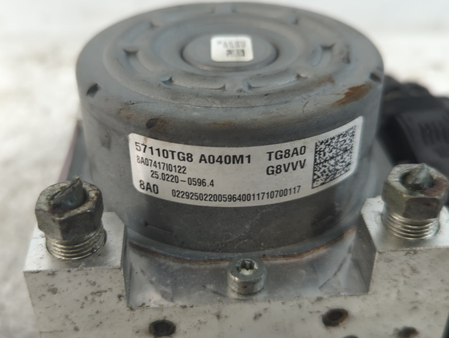 2016-2018 Honda Pilot ABS Pump Control Module Replacement P/N:57110TG8 A040M1 Fits Fits 2016 2017 2018 OEM Used Auto Parts -