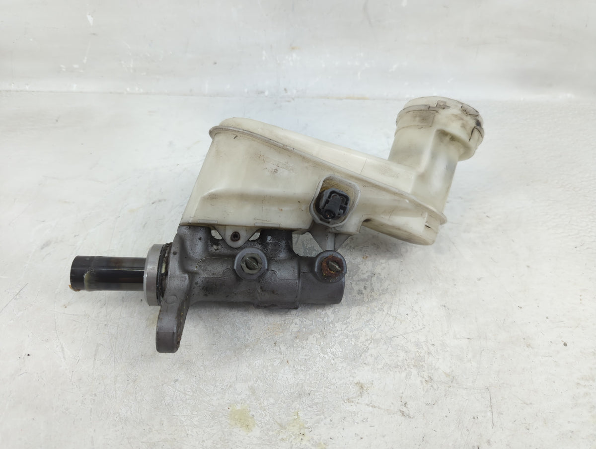 2017-2022 Honda Ridgeline Brake Master Cylinder - Oemusedautoparts1.com