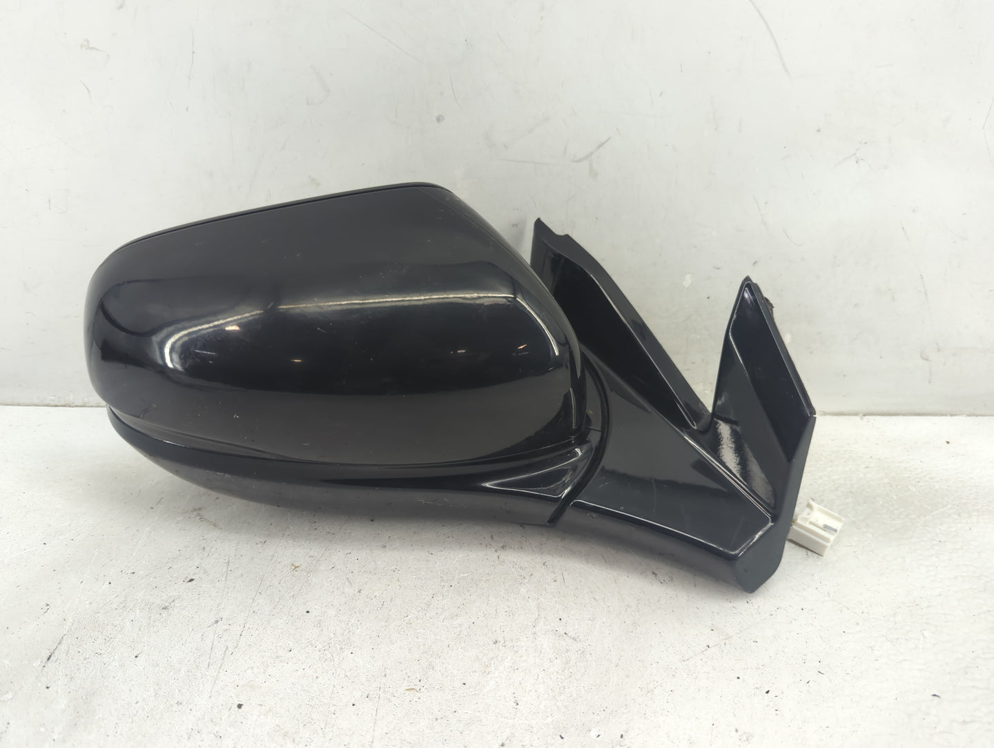 2017-2019 Honda Ridgeline Passenger Side View Mirror - Right Door Mirror OEM Used - Oemusedautoparts1.com