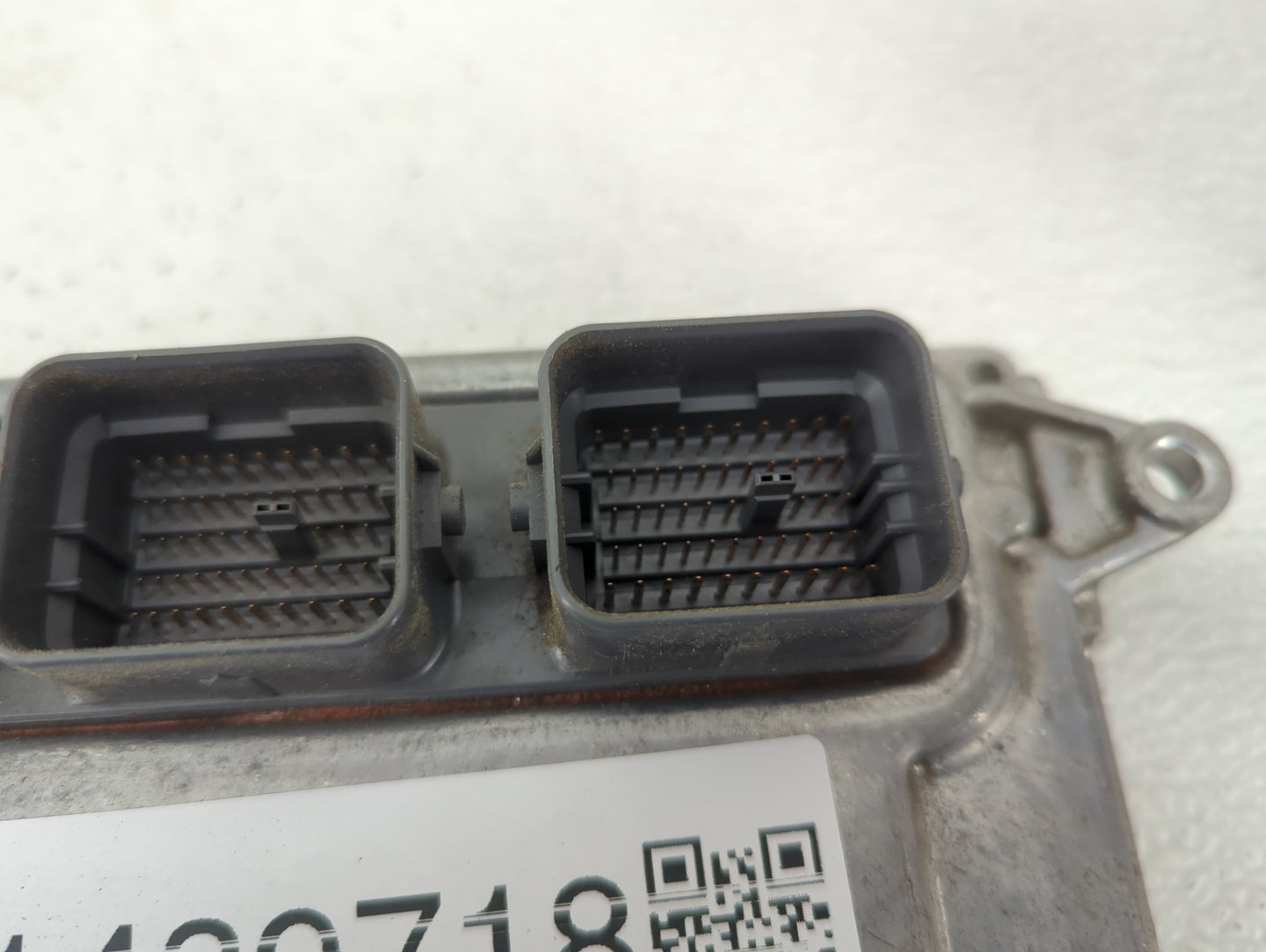 2017 Honda Ridgeline PCM Engine Control Computer ECU ECM PCU OEM P/N:37820-5MJ-A73 Fits OEM Used Auto Parts - Oemusedautopar