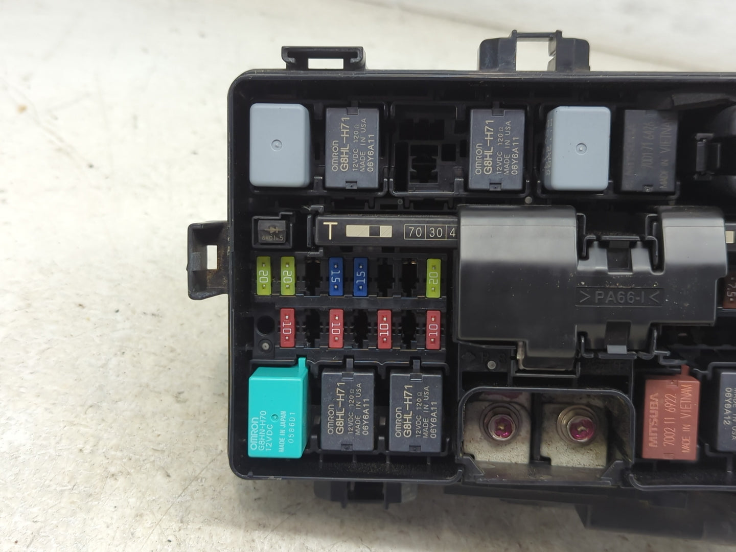 2017-2019 Honda Ridgeline Fusebox Fuse Box Panel Relay Module P/N:T6Z A010 AO 380RD01JTE Fits Fits 2017 2018 2019 OEM Used A