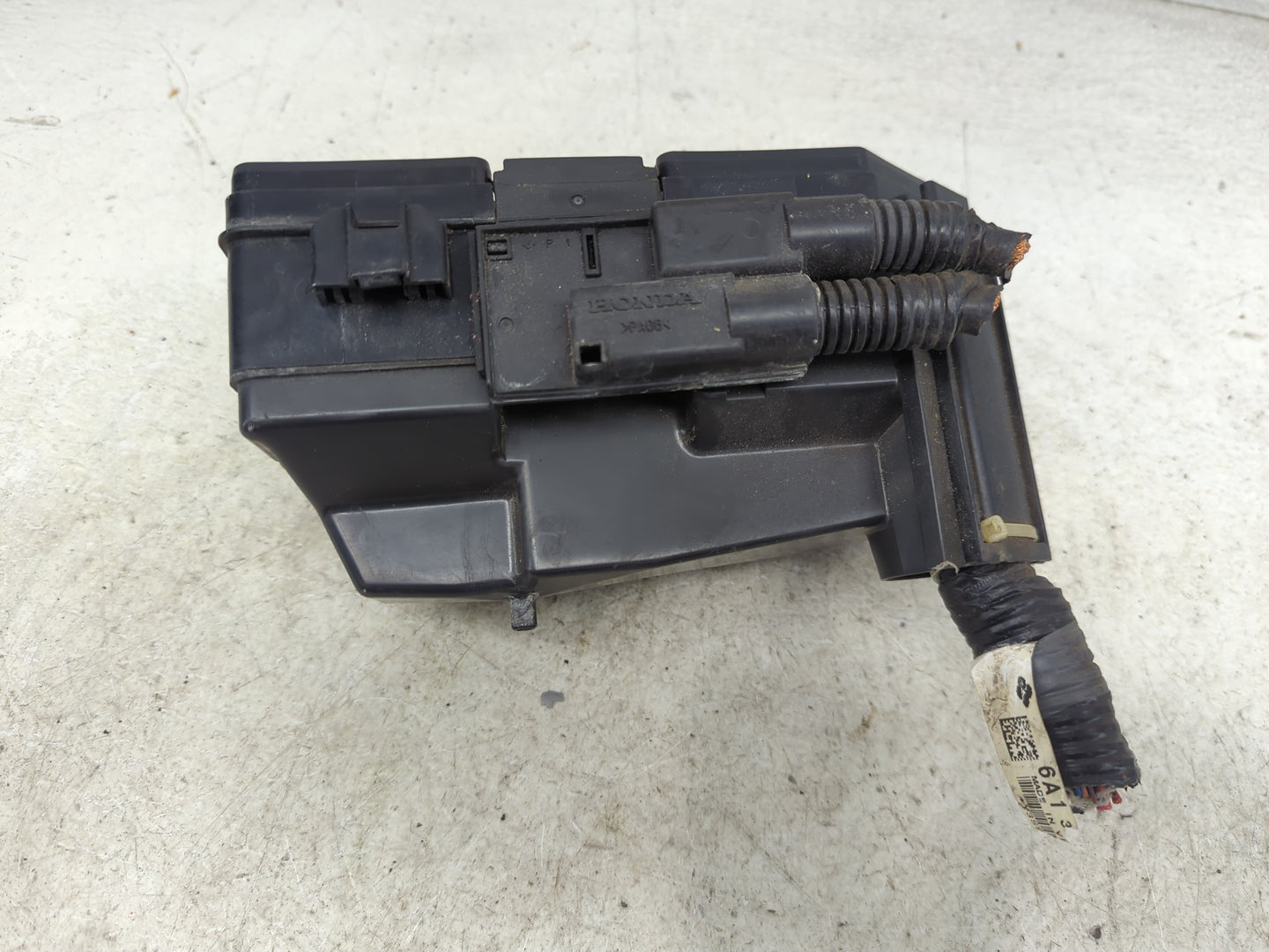 2017-2019 Honda Ridgeline Fusebox Fuse Box Panel Relay Module P/N:T6Z A010 AO 380RD01JTE Fits Fits 2017 2018 2019 OEM Used A