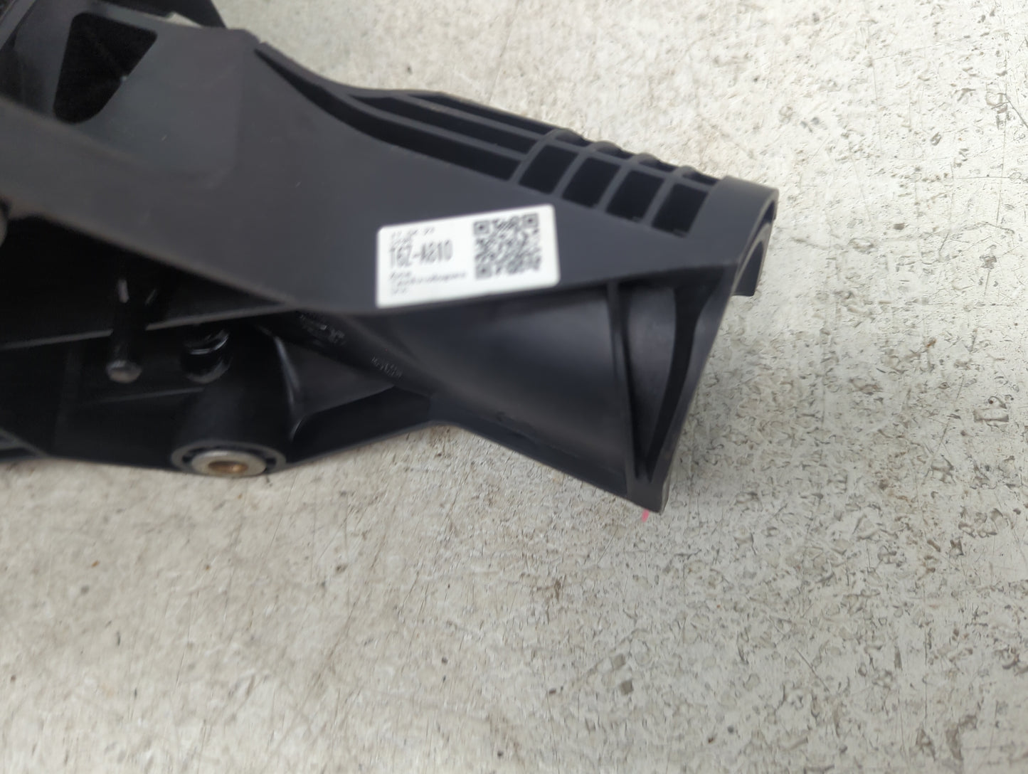 2017 Honda Ridgeline Floor Console Assembly Shifter - Oemusedautoparts1.com
