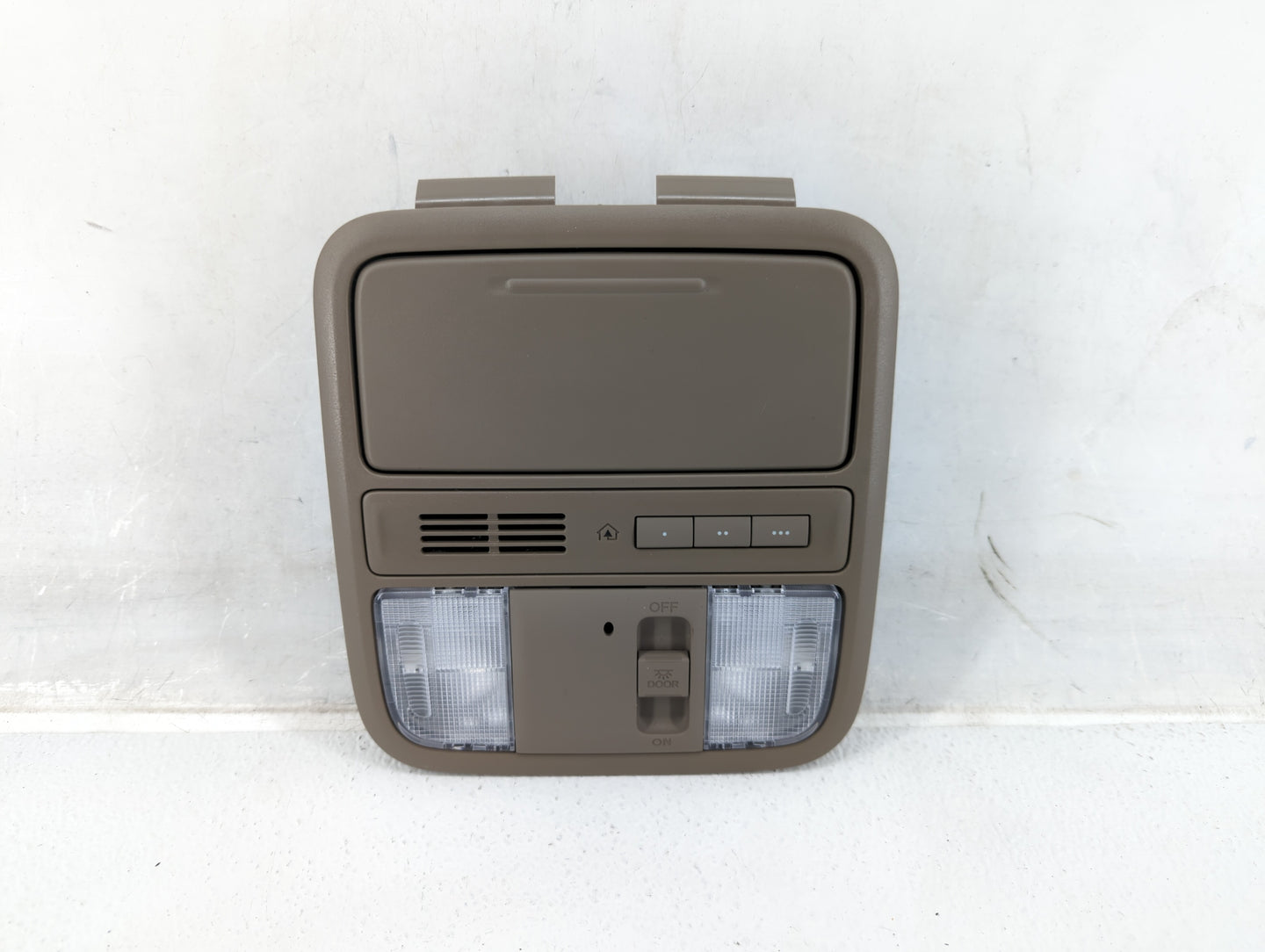 2017 Honda Ridgeline Overhead Roof Console - Oemusedautoparts1.com