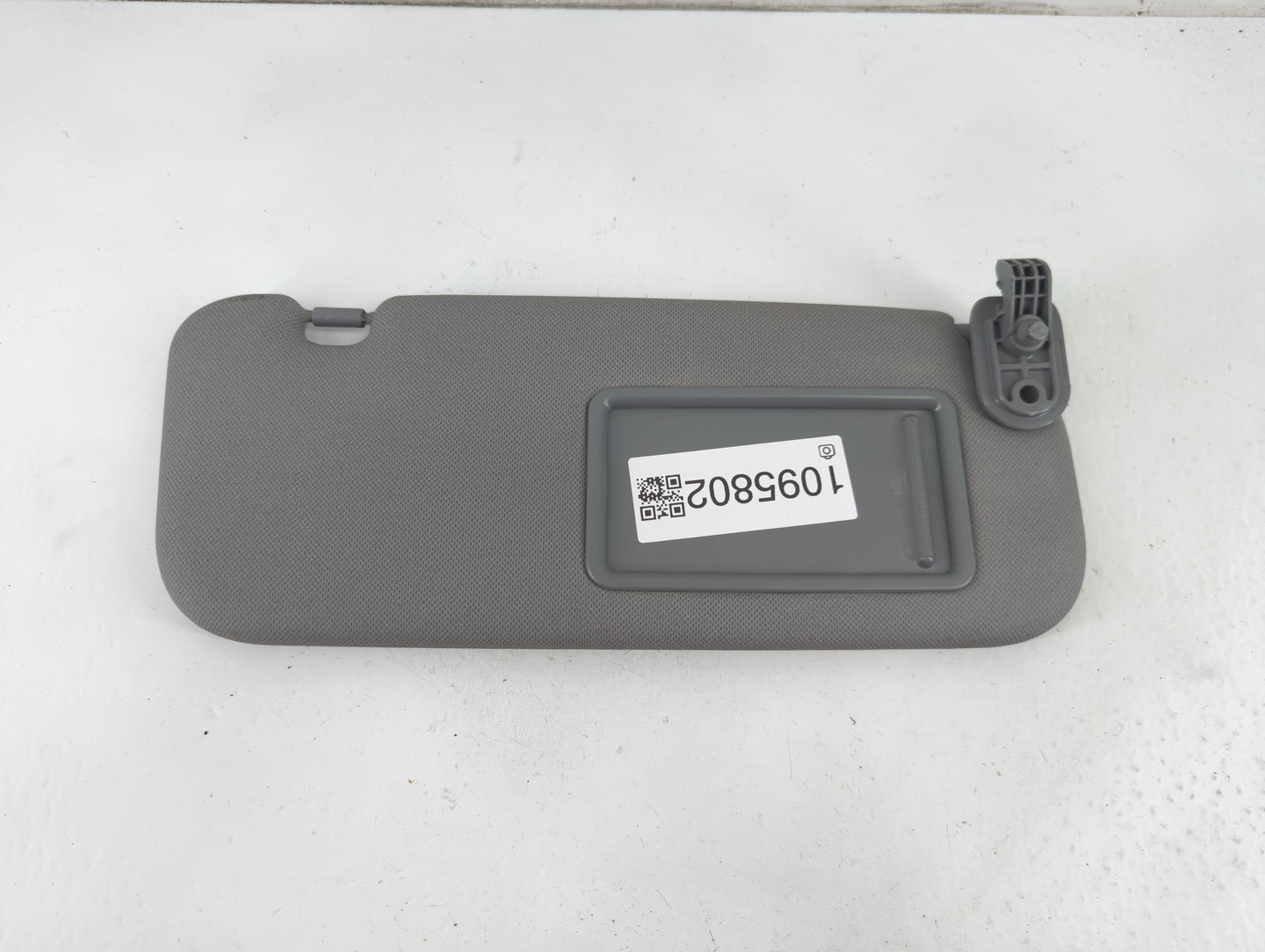 2014-2017 Hyundai Accent Sun Visor Shade Replacement Passenger Right Mirror Fits Fits 2014 2015 2016 2017 OEM Used Auto Part