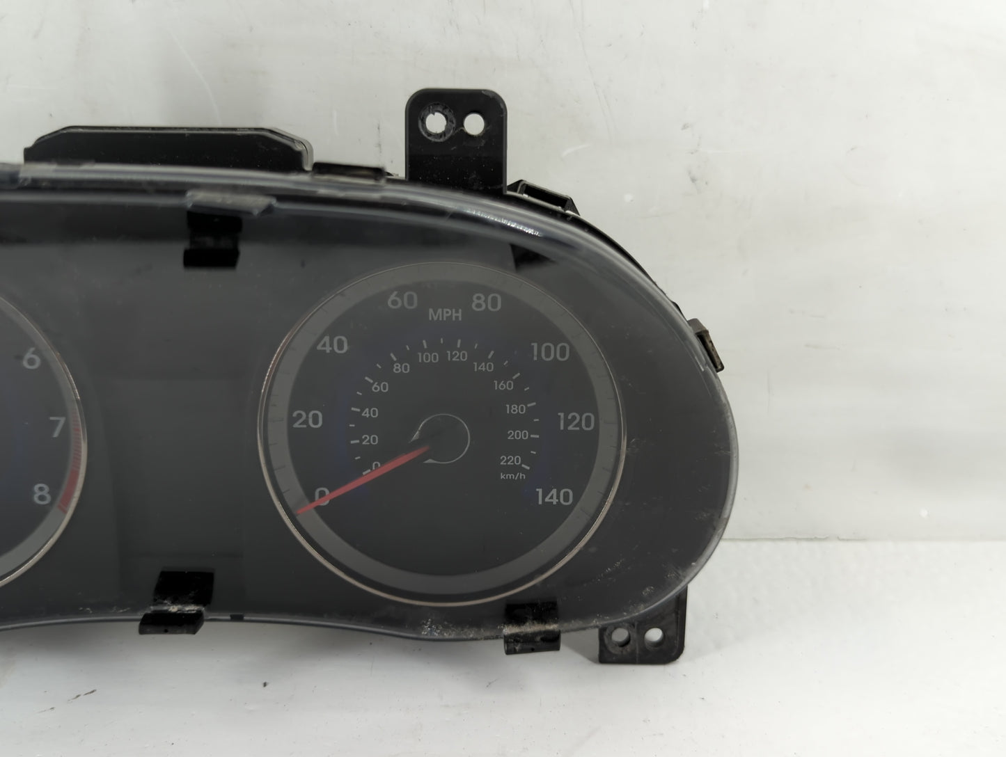 2015-2017 Hyundai Accent Instrument Cluster Speedometer Gauges P/N:94021-1R510 Fits Fits 2015 2016 2017 OEM Used Auto Parts 