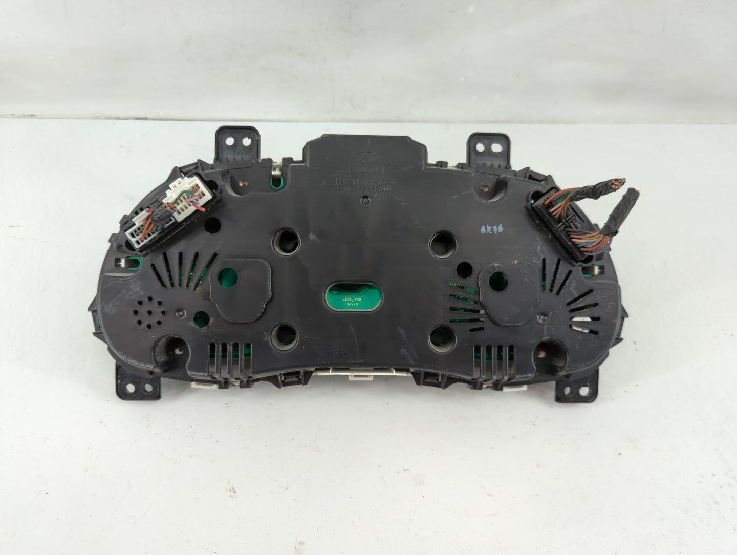 2015-2017 Hyundai Accent Instrument Cluster Speedometer Gauges P/N:94021-1R510 Fits Fits 2015 2016 2017 OEM Used Auto Parts 