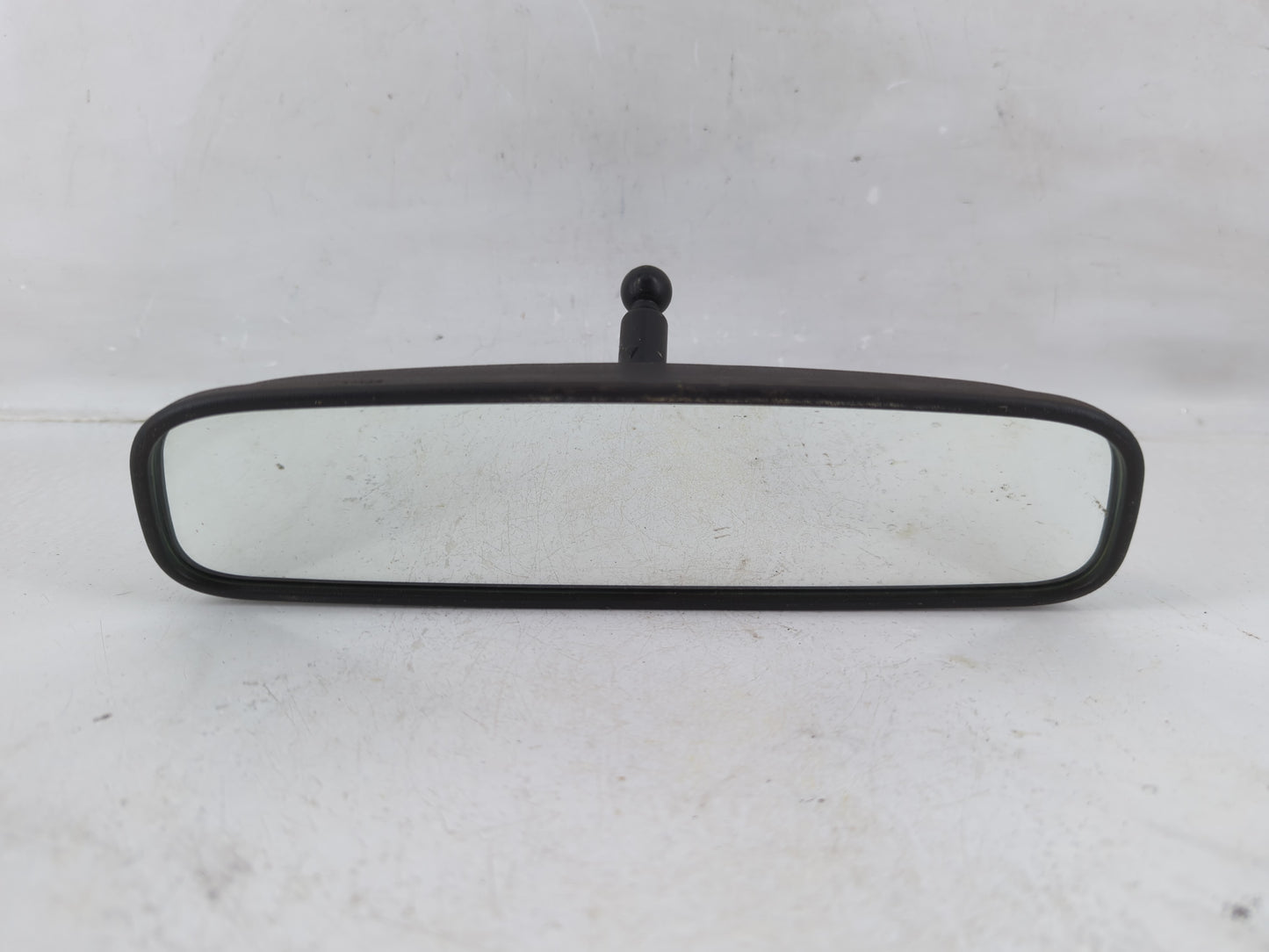 2012-2017 Hyundai Accent Interior Rear View Mirror Replacement OEM P/N:E4012143 Fits OEM Used Auto Parts - Oemusedautoparts1
