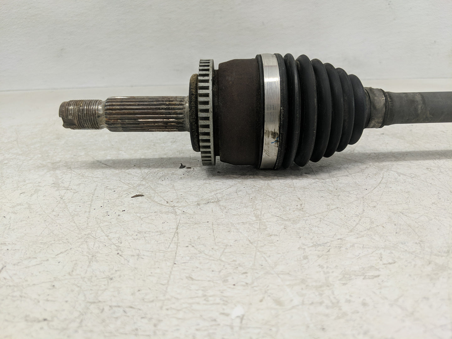 2012-2017 Hyundai Accent Axle Shaft Front Driver Cv C/v - Oemusedautoparts1.com