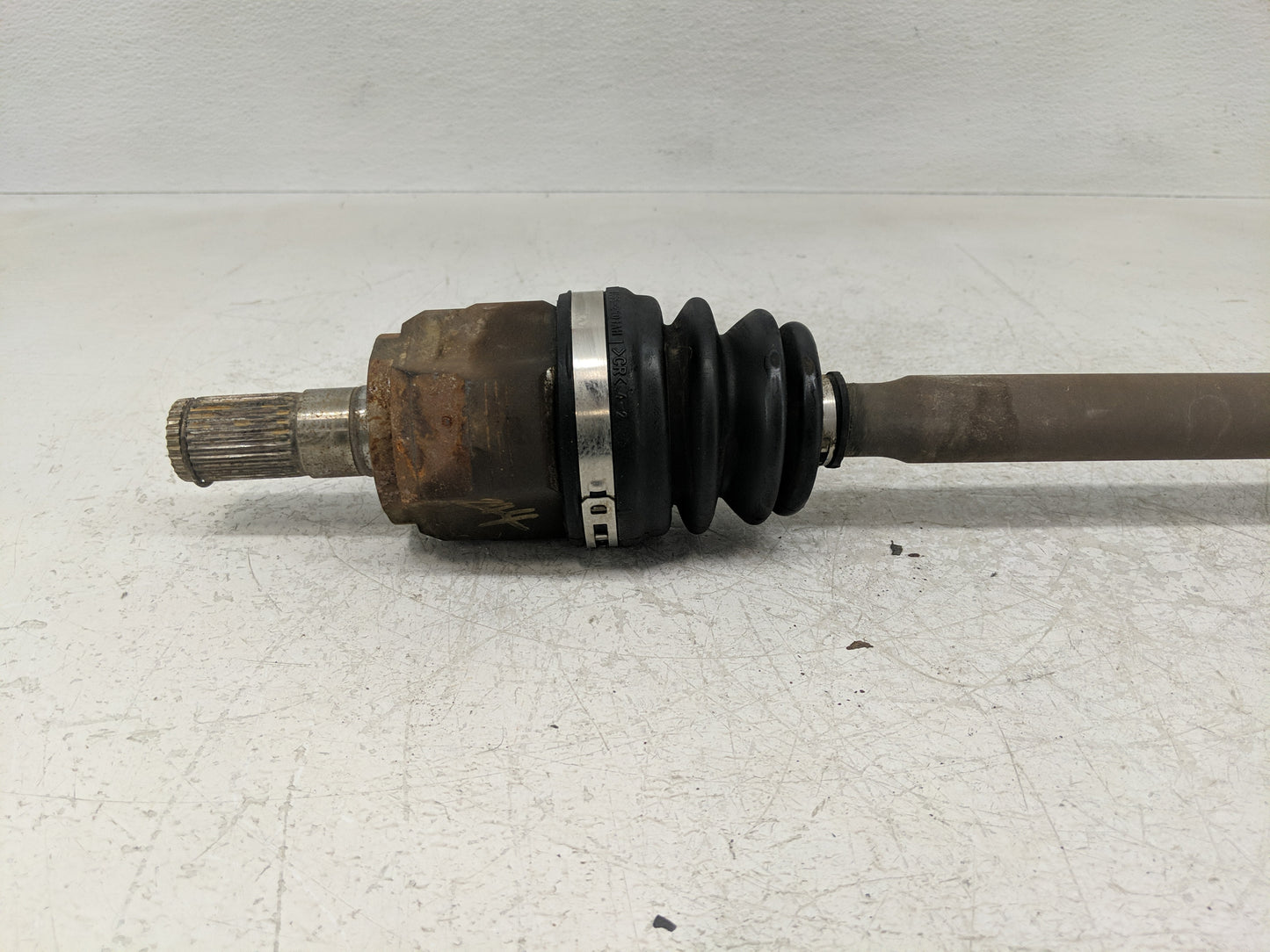 2012-2017 Hyundai Accent Axle Shaft Front Passenger Cv C/v - Oemusedautoparts1.com