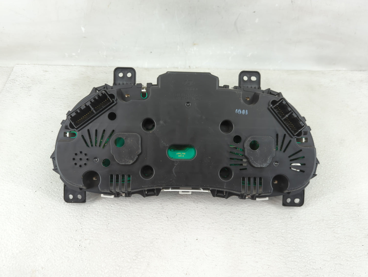 2015-2017 Hyundai Accent Instrument Cluster Speedometer Gauges P/N:94021-1R510 Fits Fits 2015 2016 2017 OEM Used Auto Parts 