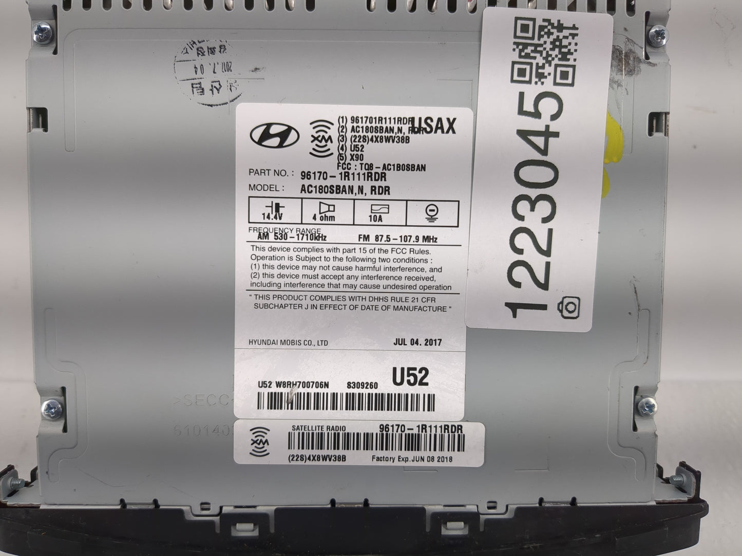 2015-2017 Hyundai Accent Radio AM FM Cd Player Receiver Replacement P/N:96170-1R111RDR Fits Fits 2015 2016 2017 OEM Used Aut