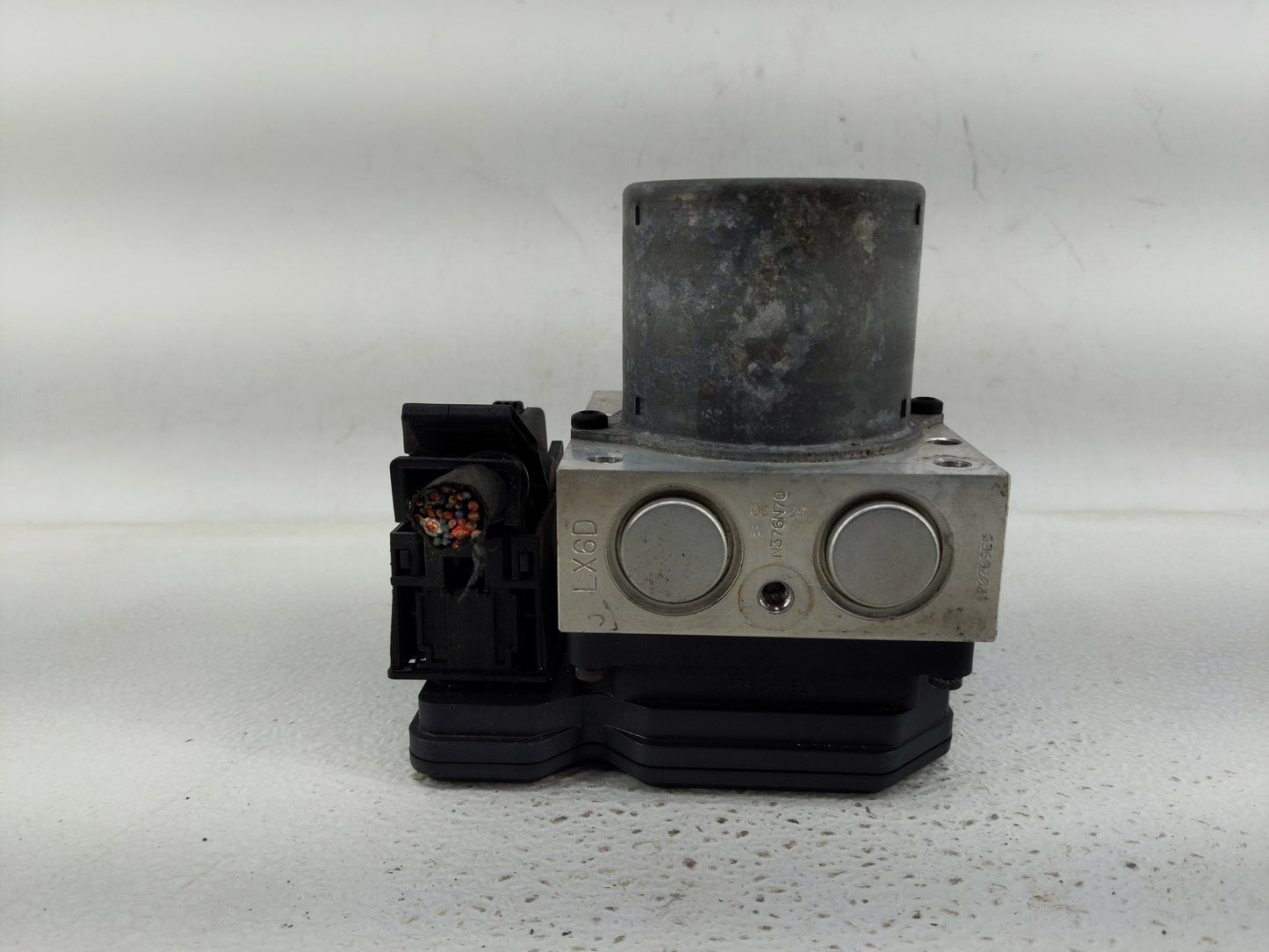 2015-2017 Hyundai Accent ABS Pump Control Module Replacement P/N:58920-1R460 Fits Fits 2015 2016 2017 OEM Used Auto Parts - 