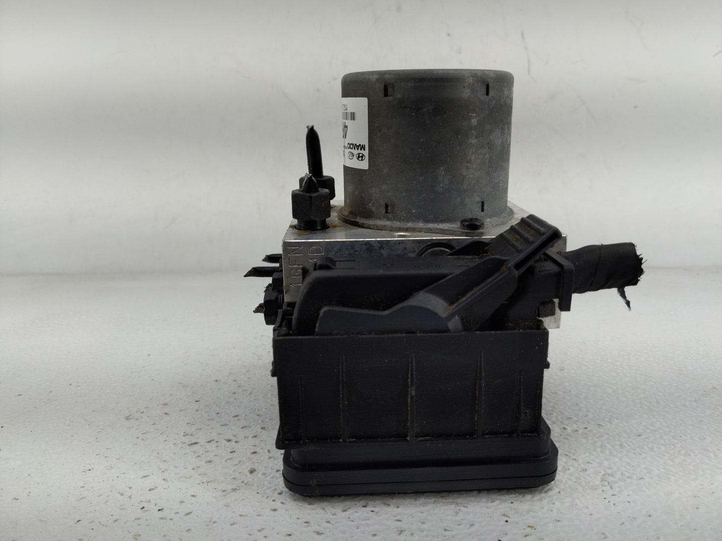 2015-2017 Hyundai Accent ABS Pump Control Module Replacement P/N:58920-1R460 Fits Fits 2015 2016 2017 OEM Used Auto Parts - 