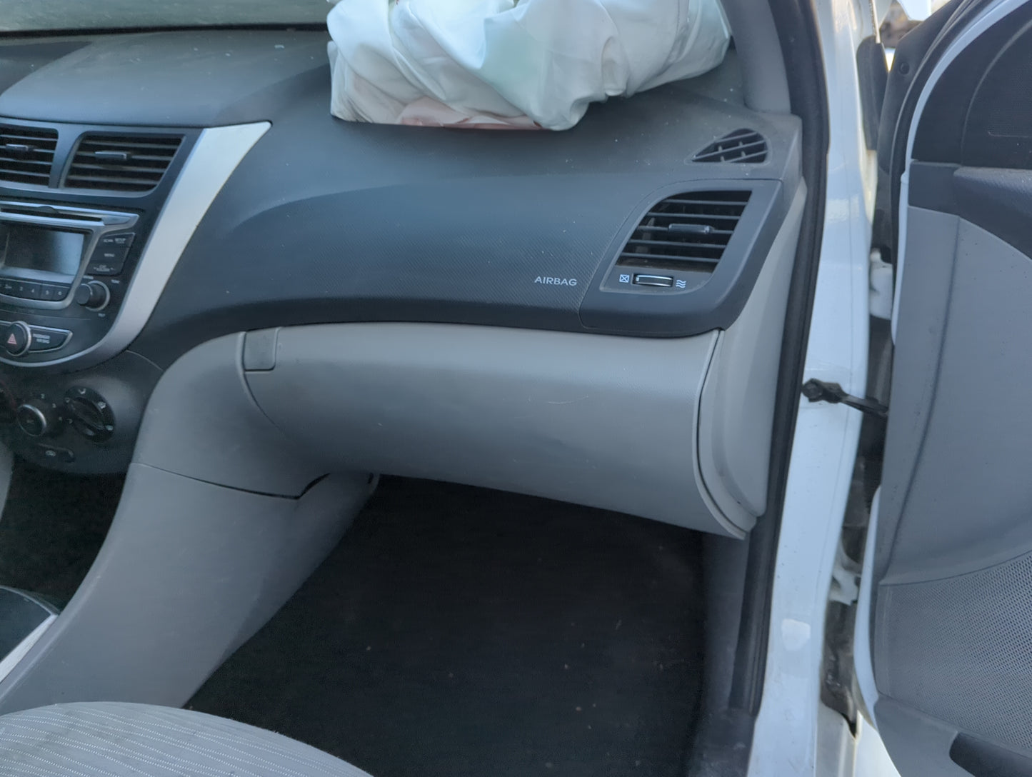 2017 Hyundai Accent Passenger Glove Box Door Storage Compartment - Oemusedautoparts1.com