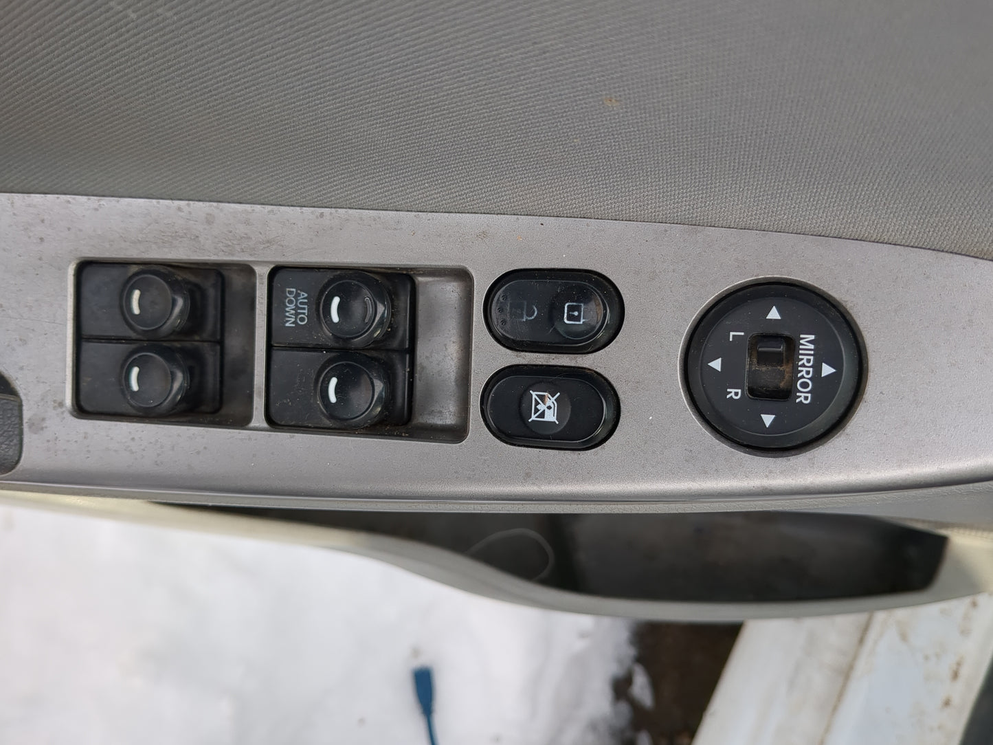 2014-2017 Hyundai Accent Master Power Window Switch Replacement Driver Side Left Fits Fits 2014 2015 2016 2017 OEM Used Auto