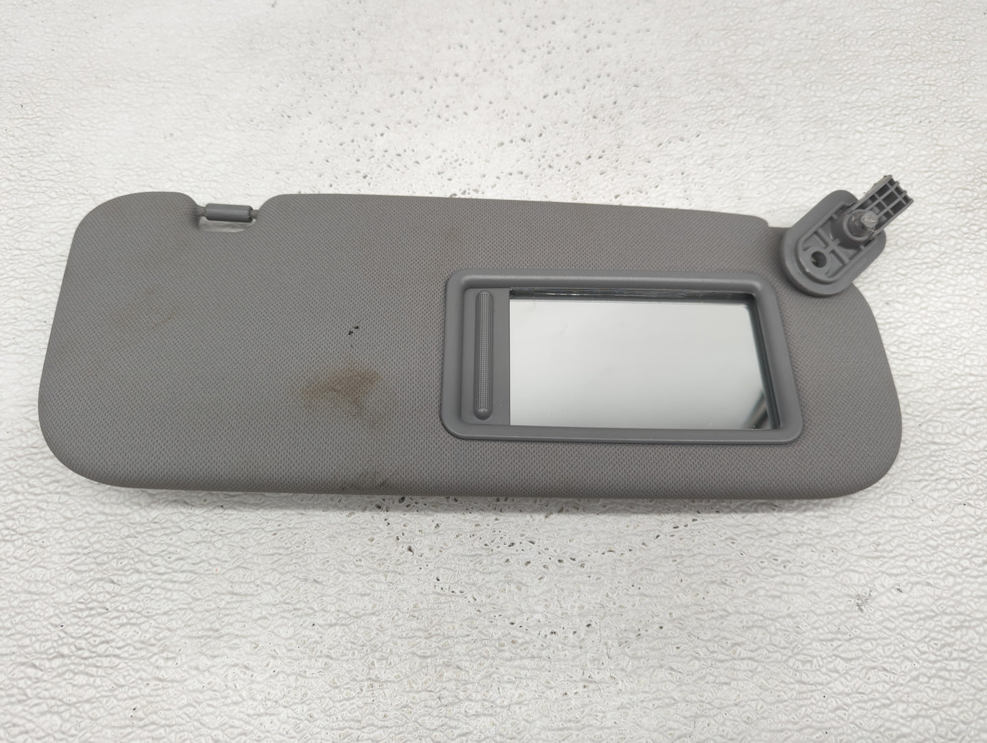 2014-2017 Hyundai Accent Sun Visor Shade Replacement Passenger Right Mirror Fits Fits 2014 2015 2016 2017 OEM Used Auto Part