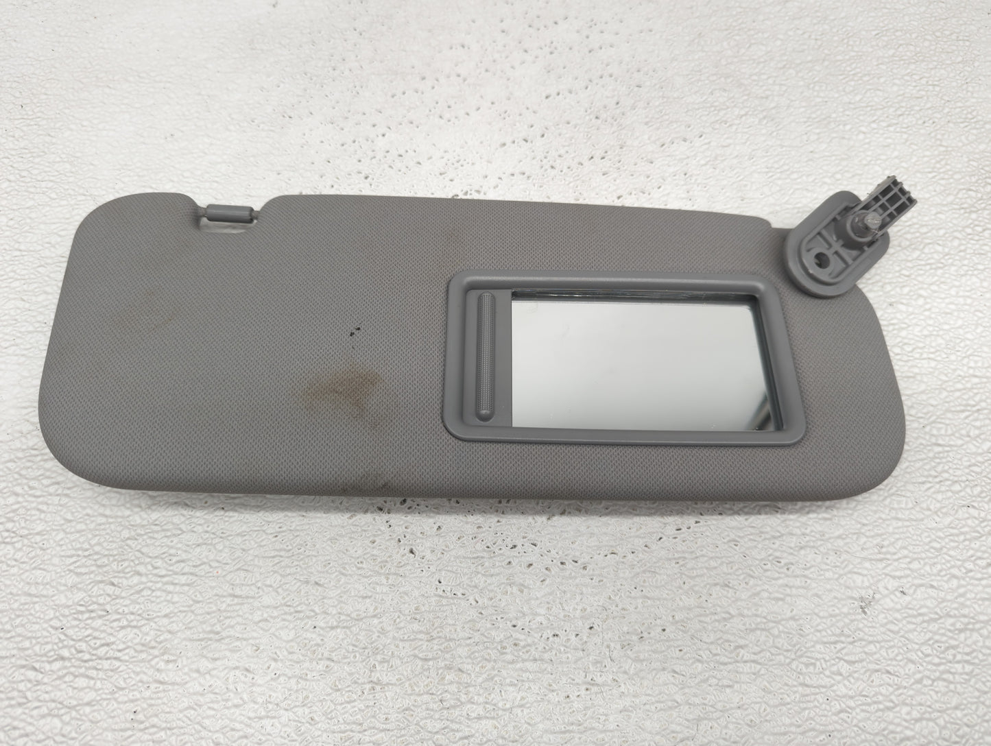 2014-2017 Hyundai Accent Sun Visor Shade Replacement Passenger Right Mirror Fits Fits 2014 2015 2016 2017 OEM Used Auto Part