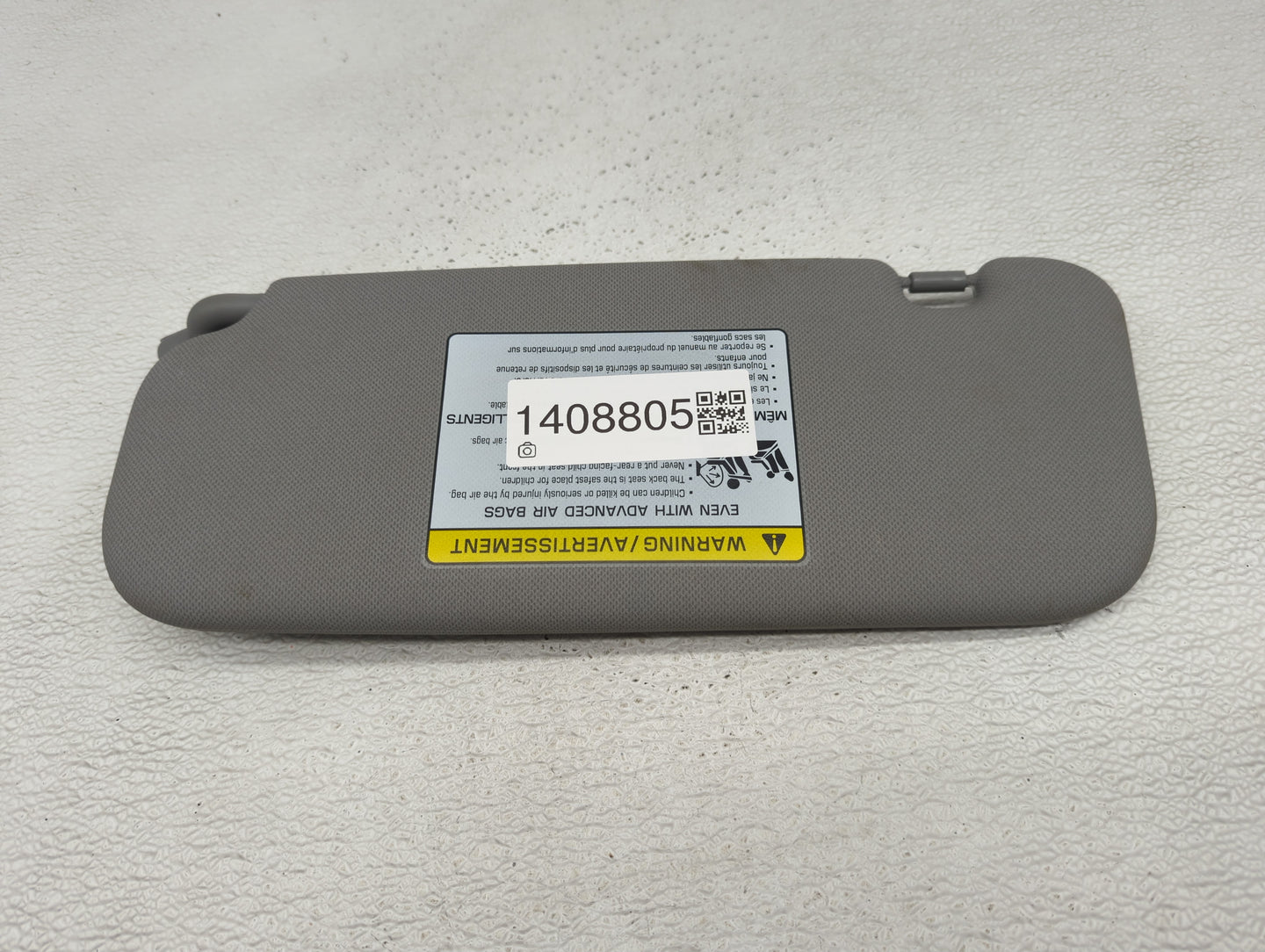 2014-2017 Hyundai Accent Sun Visor Shade Replacement Passenger Right Mirror Fits Fits 2014 2015 2016 2017 OEM Used Auto Part