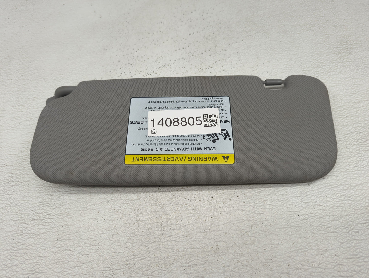 2014-2017 Hyundai Accent Sun Visor Shade Replacement Passenger Right Mirror Fits Fits 2014 2015 2016 2017 OEM Used Auto Part