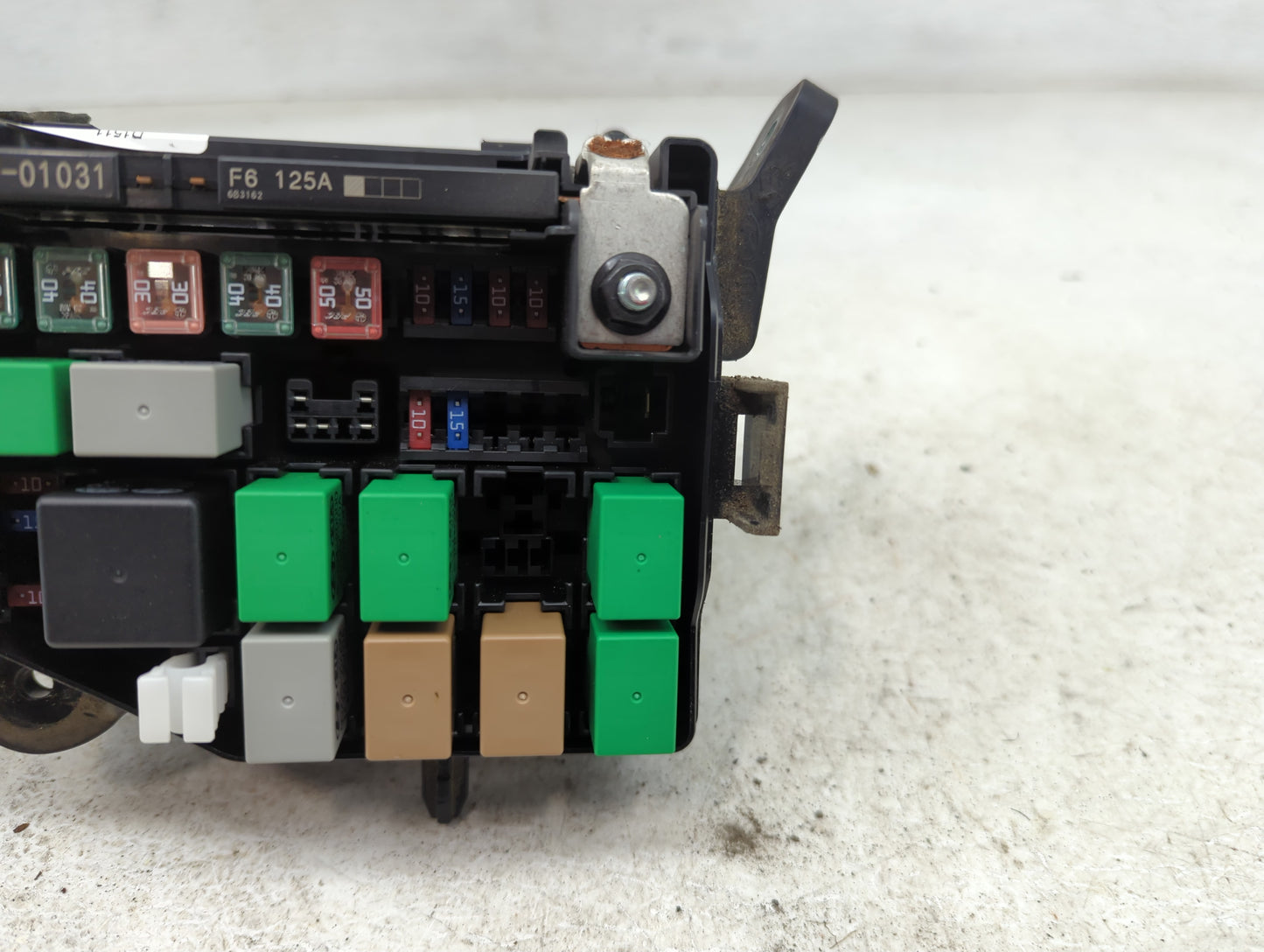 2015-2017 Hyundai Accent Fusebox Fuse Box Panel Relay Module P/N:91950-1R220 Fits Fits 2015 2016 2017 OEM Used Auto Parts - 