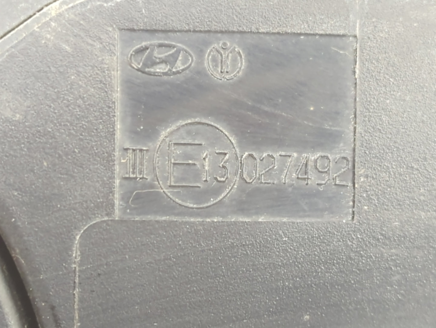 2012-2017 Hyundai Accent Passenger Side View Mirror - Right Door Mirror OEM Used - Oemusedautoparts1.com