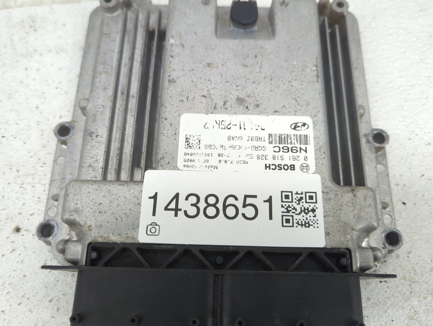 2015-2017 Hyundai Accent PCM Engine Control Computer ECU ECM PCU OEM P/N:0261S18328 39111-2BAN7 Fits Fits 2015 2016 2017 OEM