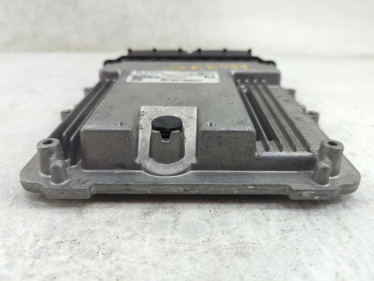 2015-2017 Hyundai Accent PCM Engine Control Computer ECU ECM PCU OEM P/N:0261S18328 391B1-2BRG7 Fits Fits 2015 2016 2017 OEM
