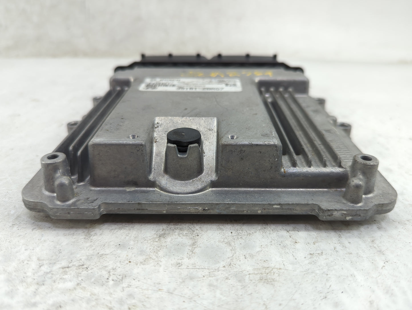 2015-2017 Hyundai Accent PCM Engine Control Computer ECU ECM PCU OEM P/N:0261S18328 391B1-2BRG7 Fits Fits 2015 2016 2017 OEM