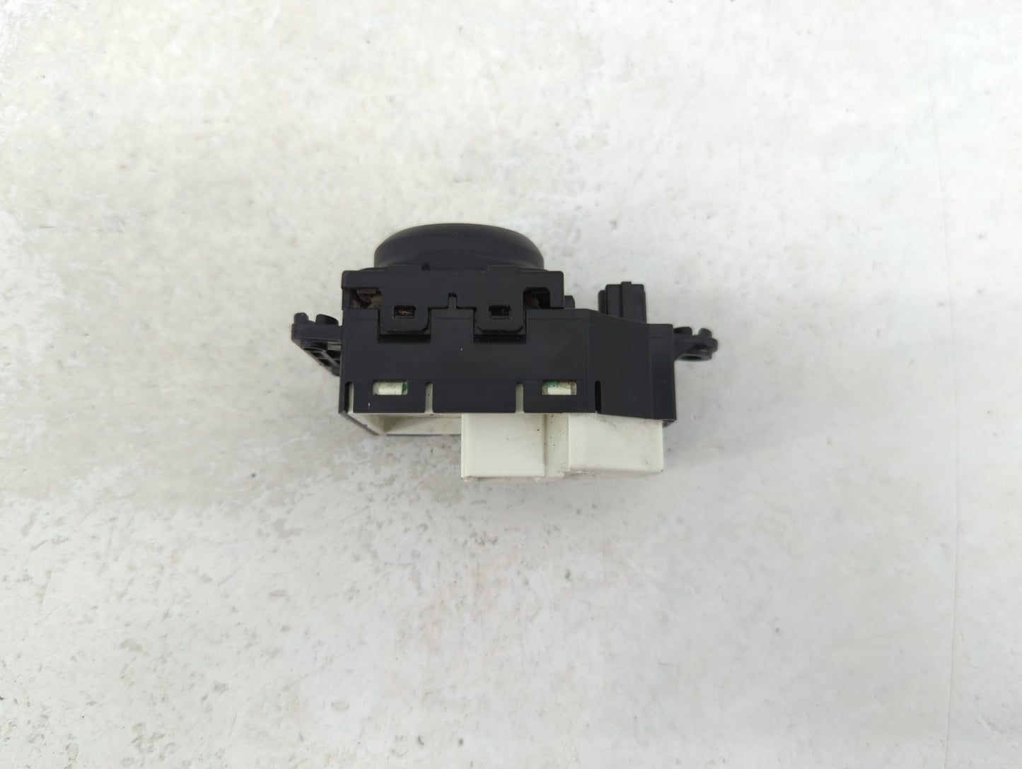 2012-2017 Hyundai Accent Master Power Window Switch Replacement Driver Side Left P/N:39F480-1110 Fits OEM Used Auto Parts - 