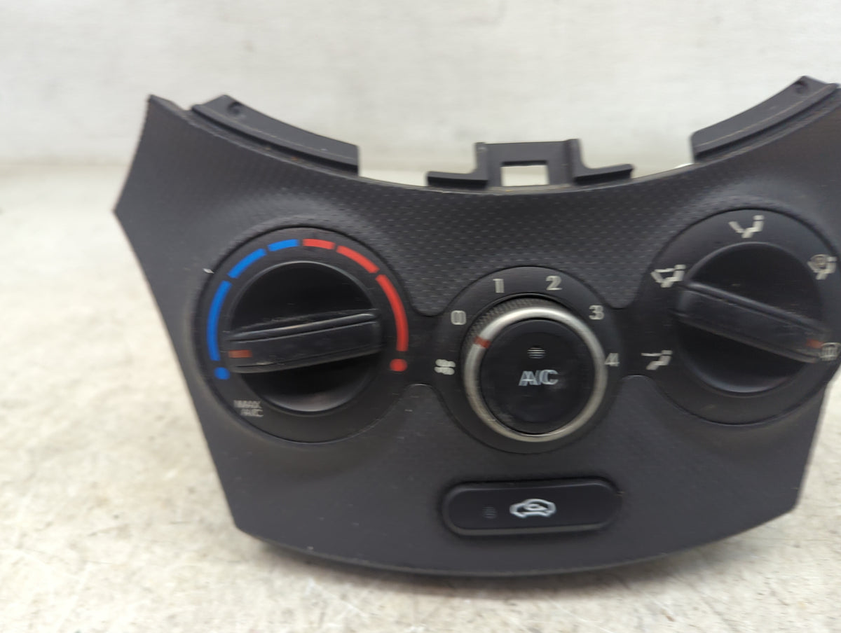 2015-2017 Hyundai Accent Climate Control Module Temperature AC/Heater Replacement Fits Fits 2015 2016 2017 OEM Used Auto Par