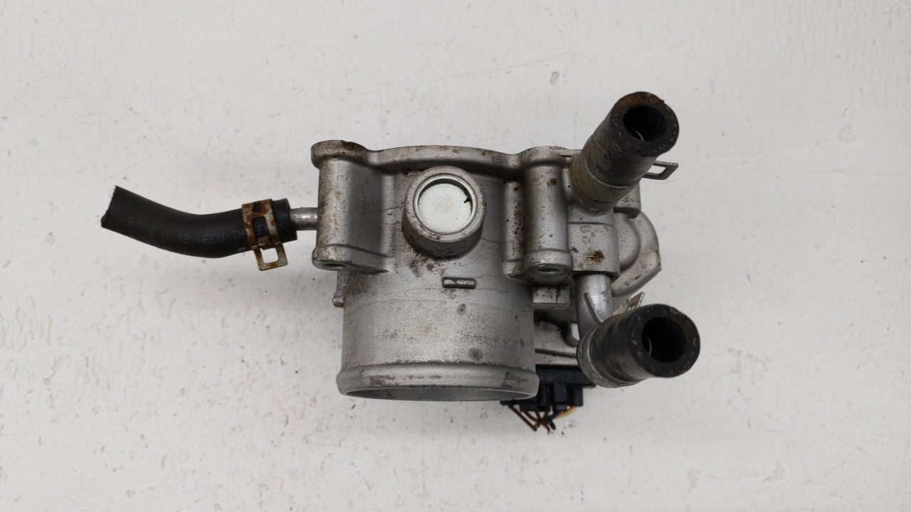 2012-2019 Hyundai Accent Throttle Body P/N:35100-2B300 Fits Fits 2012 2013 2014 2015 2016 2017 2018 2019 OEM Used Auto Parts