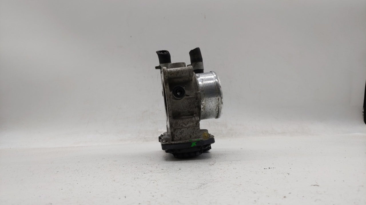 2012-2019 Hyundai Accent Throttle Body P/N:35100-2B300 Fits Fits 2012 2013 2014 2015 2016 2017 2018 2019 OEM Used Auto Parts