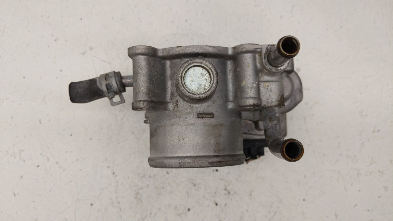 2012-2019 Hyundai Accent Throttle Body P/N:5302-1S02 35100-2B300 Fits Fits 2012 2013 2014 2015 2016 2017 2018 2019 OEM Used 