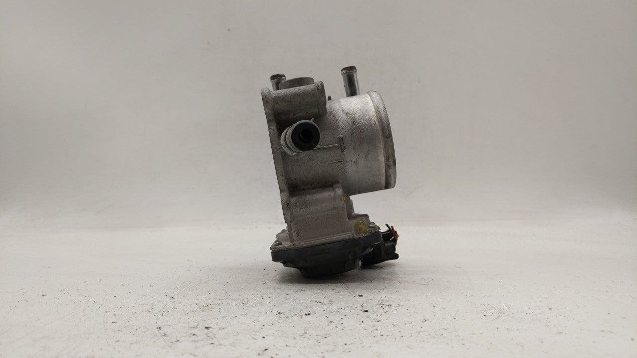 2012-2019 Hyundai Accent Throttle Body P/N:5302-1S02 35100-2B300 Fits Fits 2012 2013 2014 2015 2016 2017 2018 2019 OEM Used 