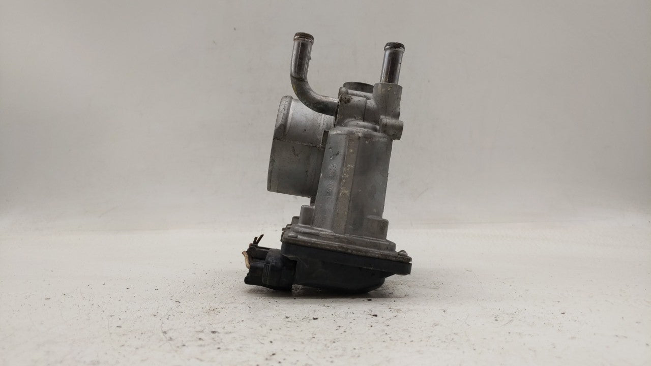 2012-2019 Hyundai Accent Throttle Body P/N:5302-1S02 35100-2B300 Fits Fits 2012 2013 2014 2015 2016 2017 2018 2019 OEM Used 