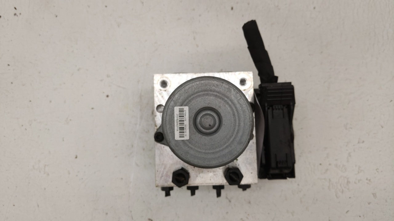 2015-2017 Hyundai Accent ABS Pump Control Module Replacement P/N:58920-1R460 Fits Fits 2015 2016 2017 OEM Used Auto Parts - 