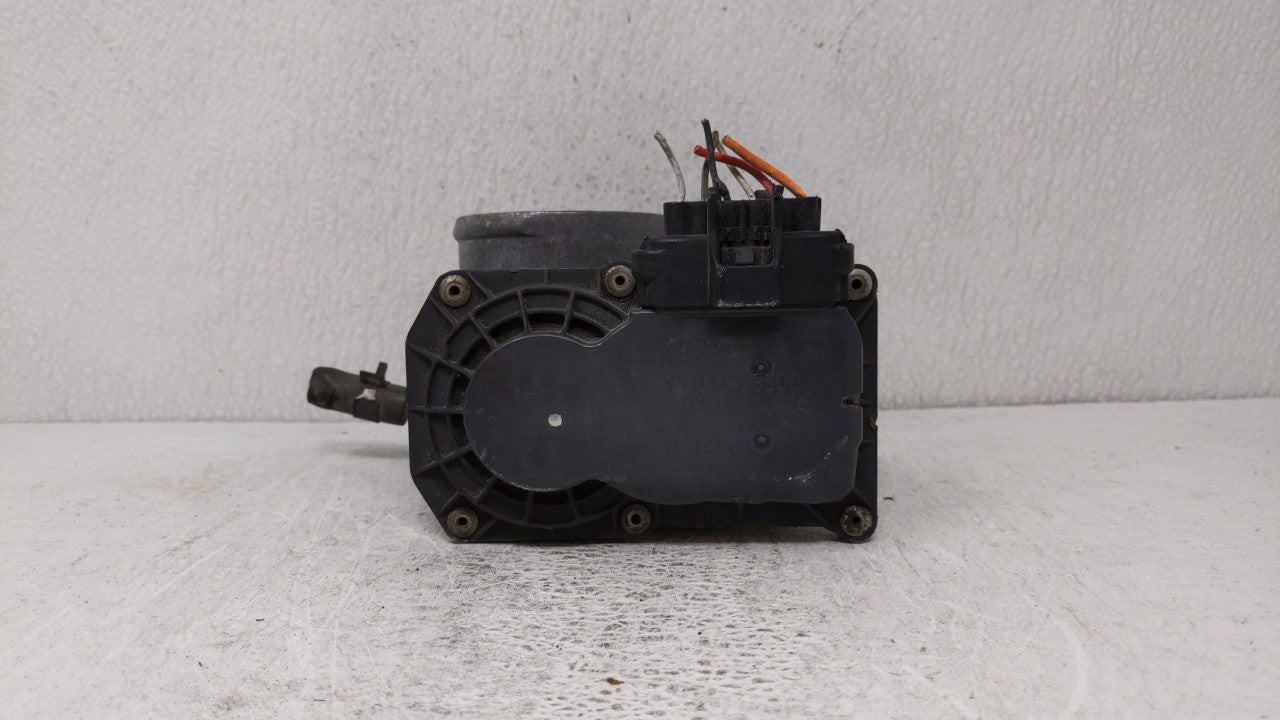 2012-2019 Hyundai Accent Throttle Body P/N:5302-1S02 35100-2B300 Fits Fits 2012 2013 2014 2015 2016 2017 2018 2019 OEM Used 