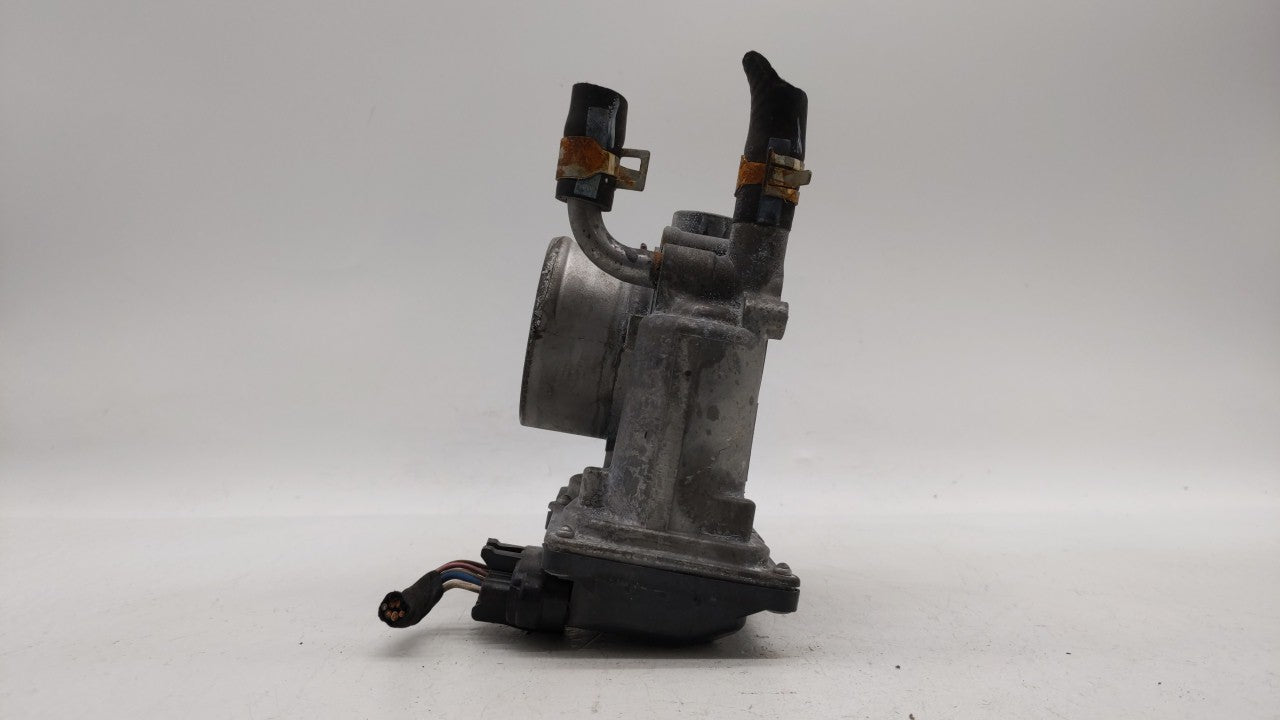 2012-2019 Hyundai Accent Throttle Body P/N:5302-1S02 35100-2B300 Fits Fits 2012 2013 2014 2015 2016 2017 2018 2019 OEM Used 