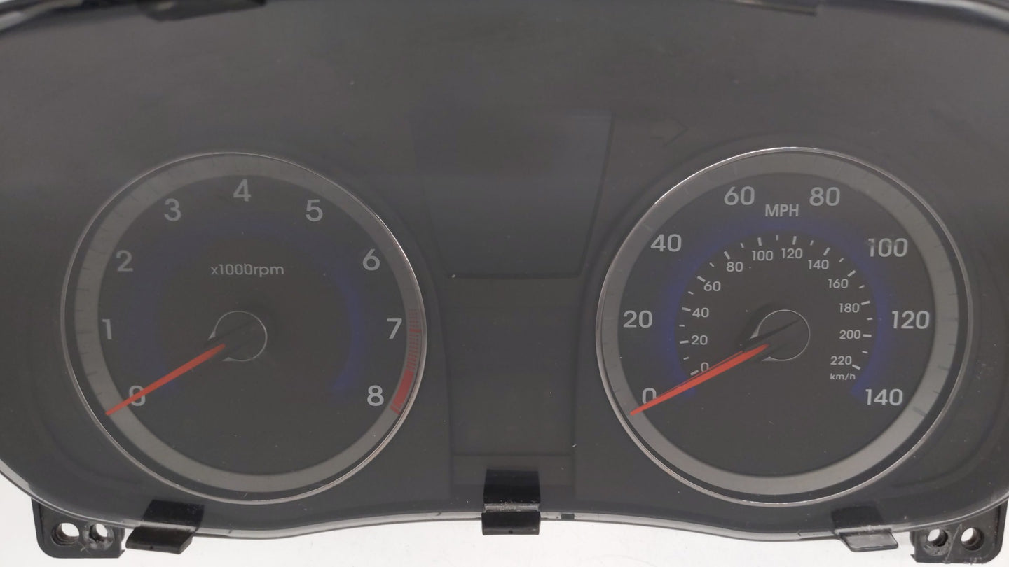 2015-2017 Hyundai Accent Instrument Cluster Speedometer Gauges P/N:94021-1R500 Fits Fits 2015 2016 2017 OEM Used Auto Parts 
